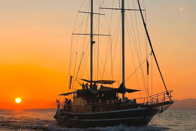 Sunset Dinner Cruise: Sunset, Swim, Drinks, and Dinner Onboard - Setting out from Piraeus at 3 p.m.