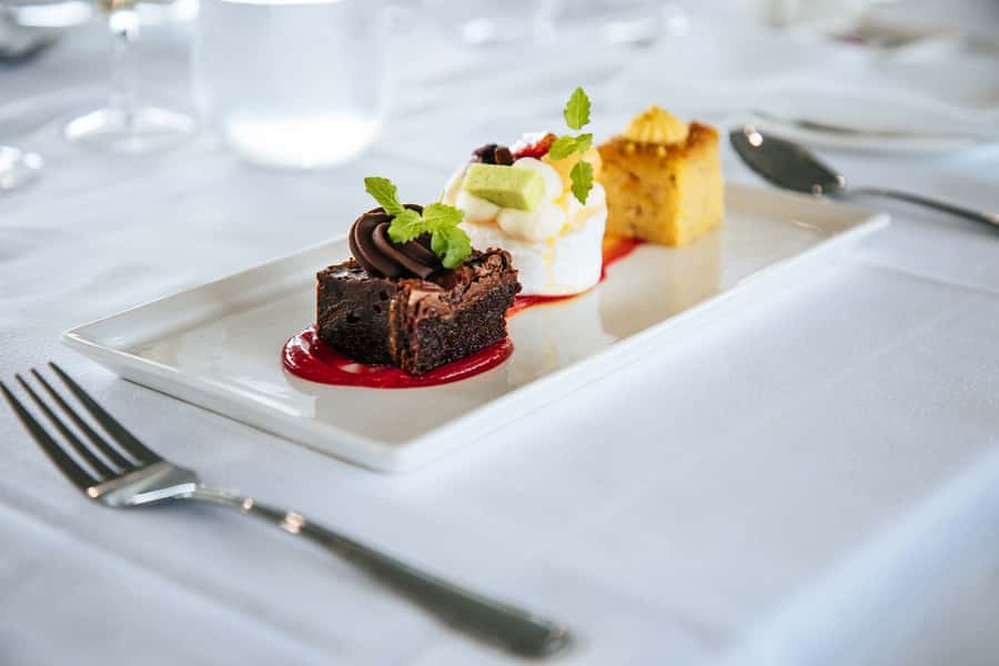 Sydney: 3-Course All Inclusive Dinner Harbour Cruise - A three-course dinner built around New South Wales ingredients