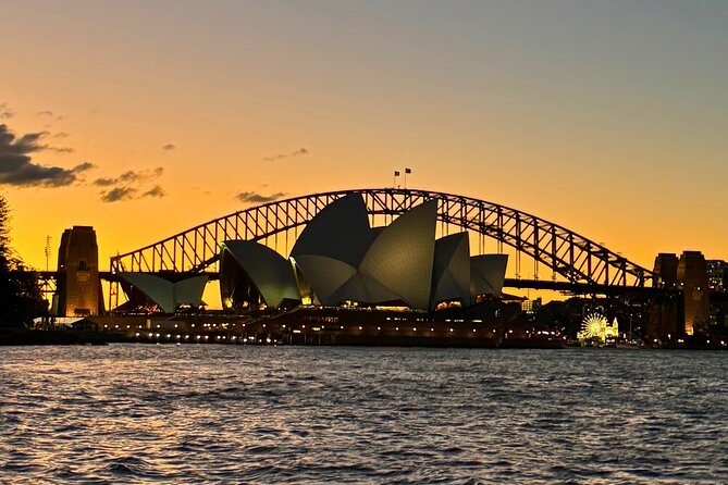 Sydney Harbour Discovery Dinner Cruise Scenic Sights and Buffet - Who will enjoy this two-hour cruise most?