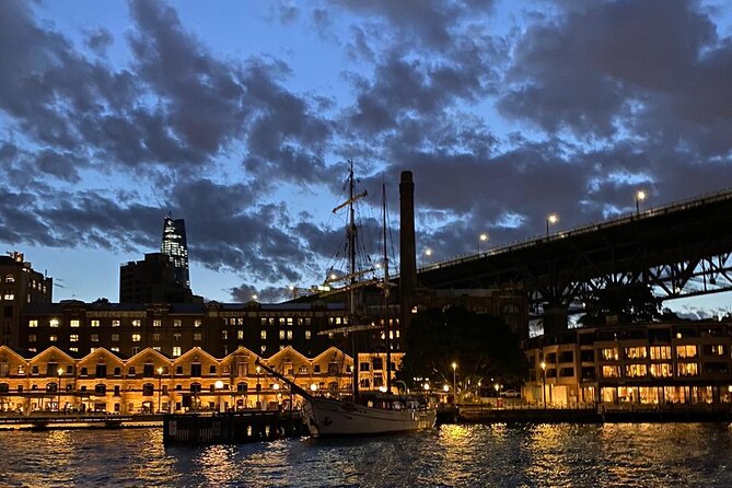 Sydney Harbour Tall Ship Twilight Dinner Cruise - Twilight is the right time for this particular cruise