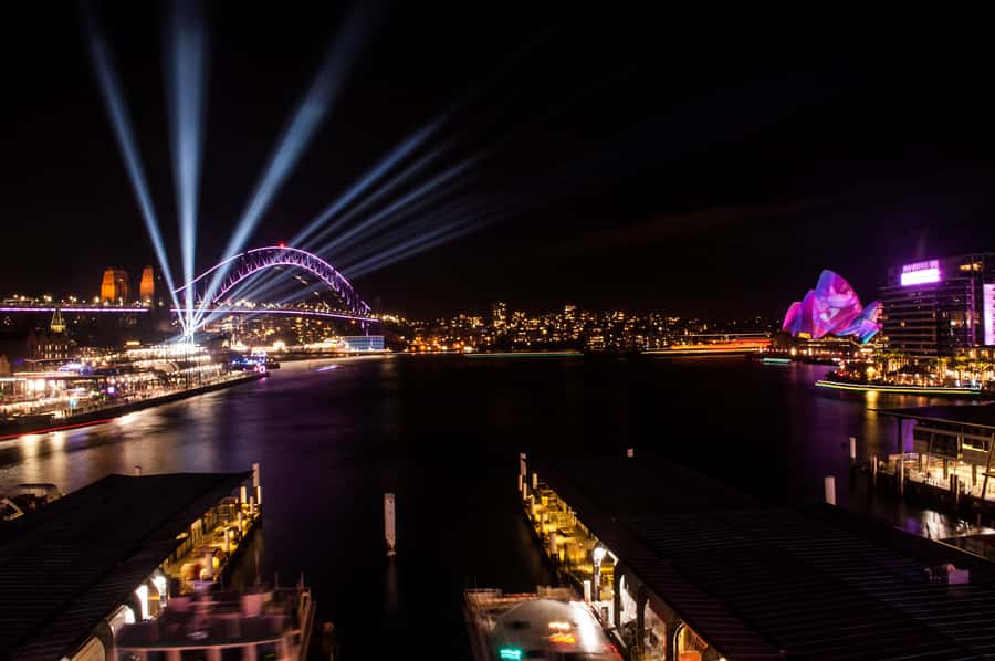 Sydney: Vivid Festival of Light Harbor Cruise with Dinner - Dinner aboard the 90-minute cruise