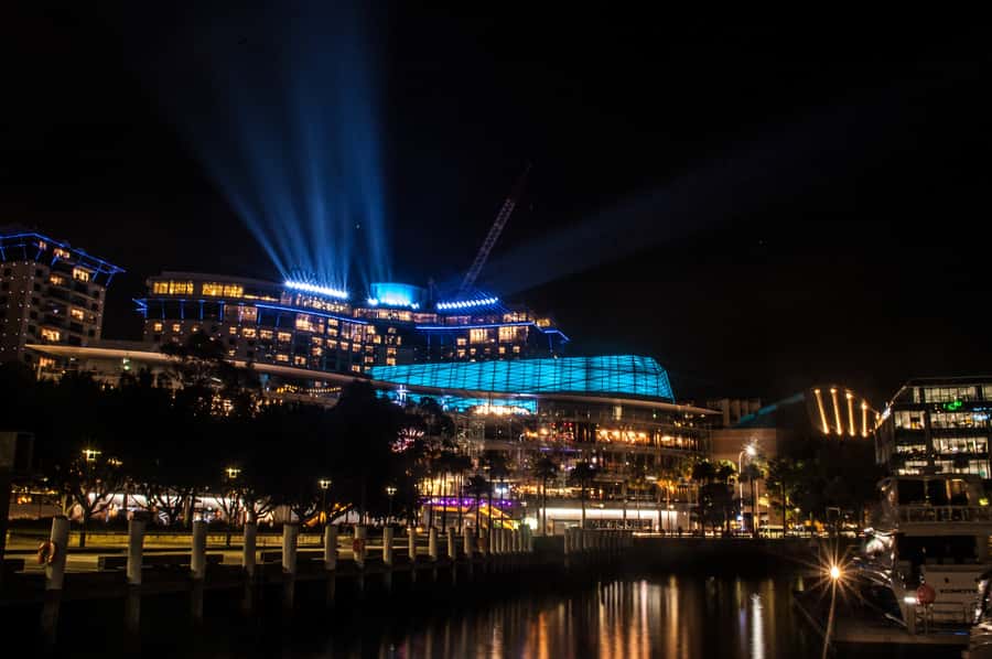 Sydney: Vivid Festival of Light Harbor Cruise with Dinner - Practical tips for a smoother evening