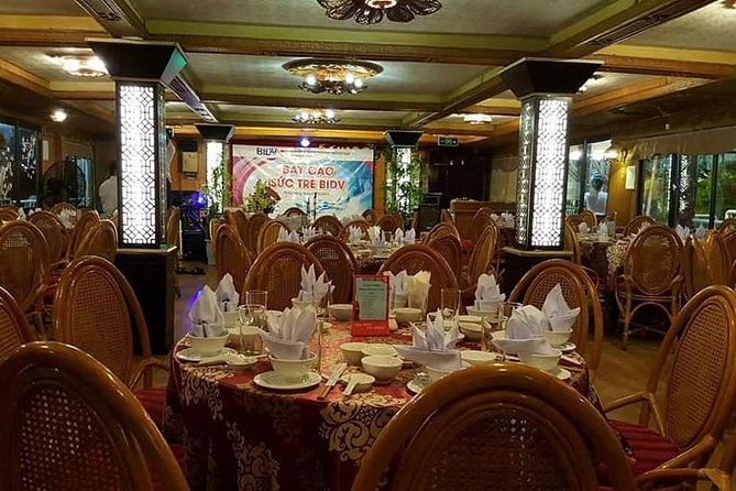 Tasty Dinner Han River Dragon Cruise by Yatch & Tradictional Show - A five-dish Vietnamese dinner served afloat