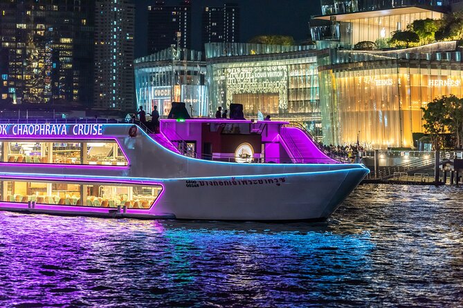 The Newest Luxury 5 Star Bangkok Chaophraya Dinner Cruise - Arriving at Asiatique for the 8:00 pm sailing