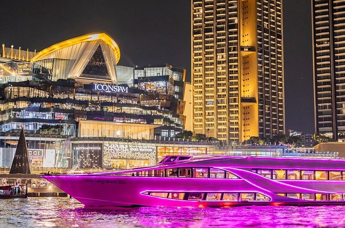 The Opulence Dinner Cruise from Iconsiam Bangkok - What the international and Thai buffet offers