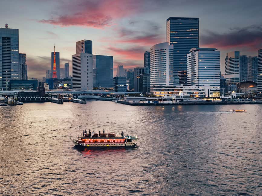 Tokyo Dinner Cruise & Tradition Show & Drinks & Tokyo Tower - Adding Tokyo Tower at 150 meters