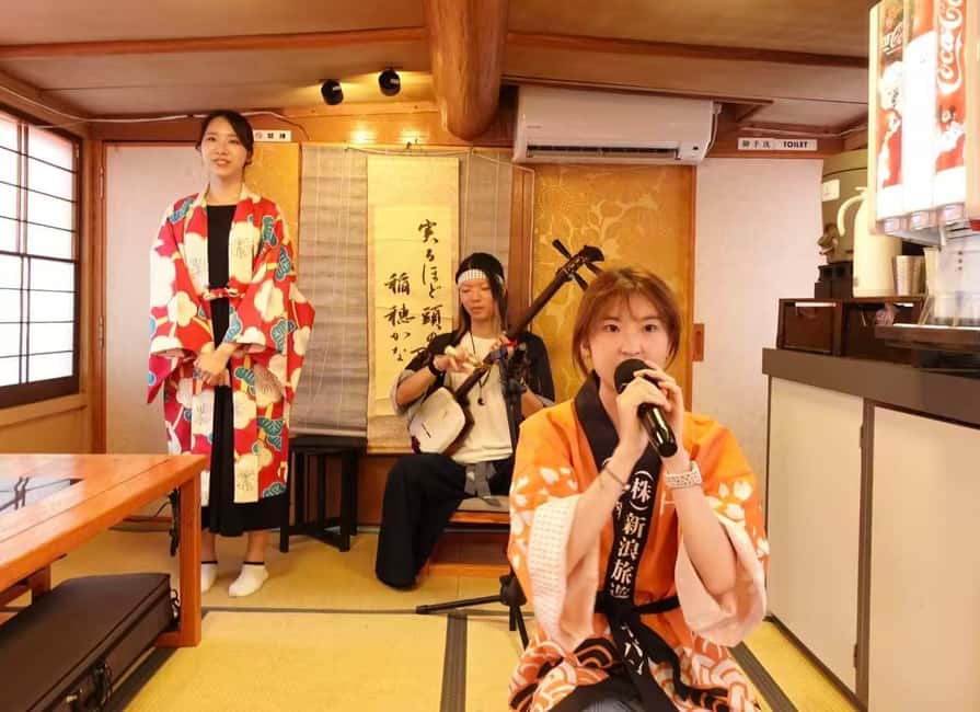 Tokyo: Rainbow Bridge Day Cruise Show and Only Soft Drinks - Rainbow Bridge, the route’s main event