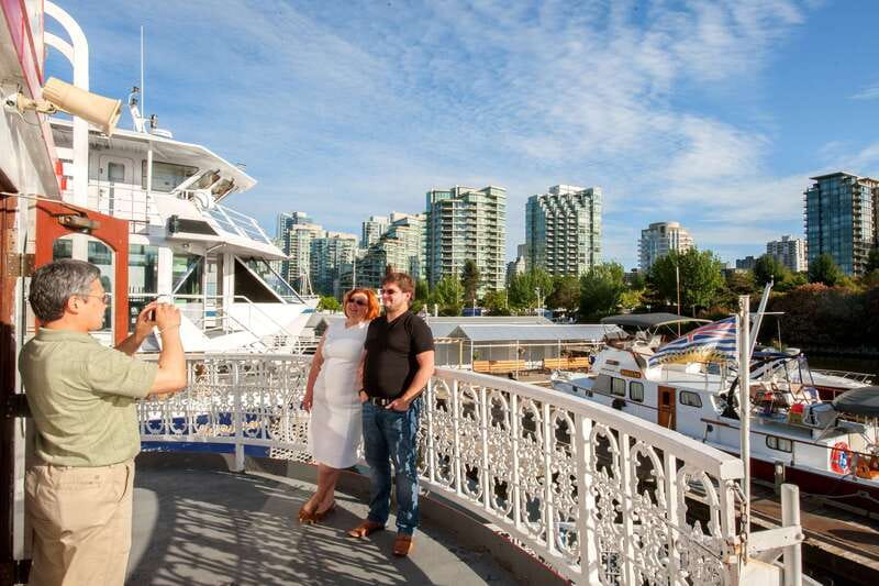 Vancouver: Evening Cruise with Dinner Buffet - Vancouver from Burrard Inlet to the Pacific