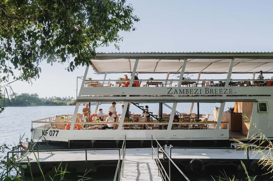 Victoria Falls: Dinner Cruise on the Zambezi River - Why this cruise works so well at sunset