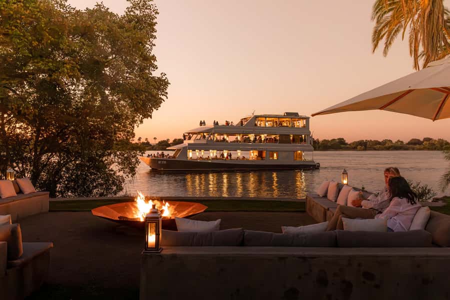 Victoria Falls: Sunset Cruise and Dinner at The Eatery - Two hours on the Zambezi River