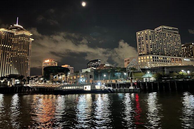 VIP Jazz Dinner Cruise with Private Tour and Open Bar Option - Two hours on the Mississippi after dark