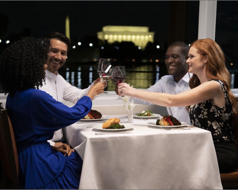 Washington DC: Christmas Eve Gourmet Brunch or Dinner Cruise - Choosing between Christmas Eve brunch and dinner