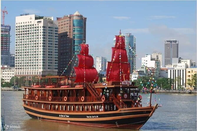 Water Puppet Show And Dinner Cruise On Saigon River Private Tour - Inside the Golden Dragon Water Puppet Theater