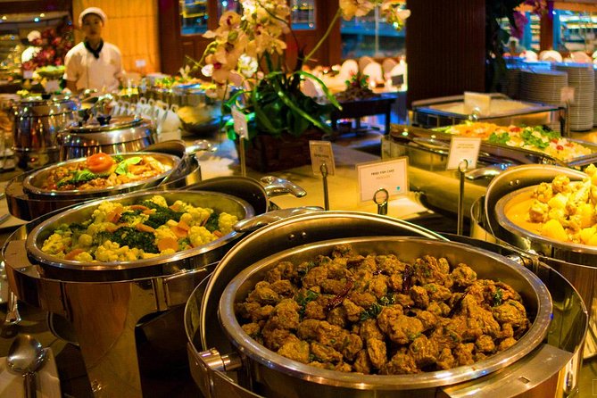 White Orchid Dinner Cruise at Bangkok with Pickup & Live Music - A long Bangkok evening with a clear purpose