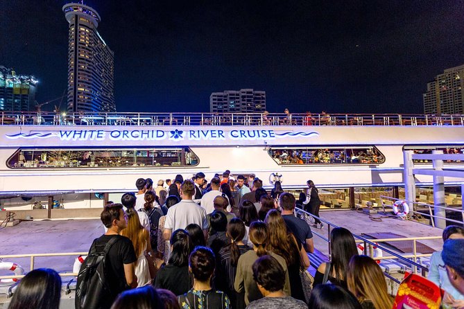 White Orchid Dinner Cruise at Bangkok with Pickup & Live Music - Live music, disco, and cabaret after 9:00 pm