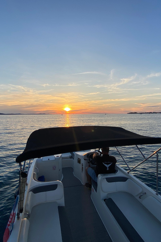 Zadar: Golden Hour Cruise RIB Tour Island Dinner Stop & Swim - Key points to know before booking