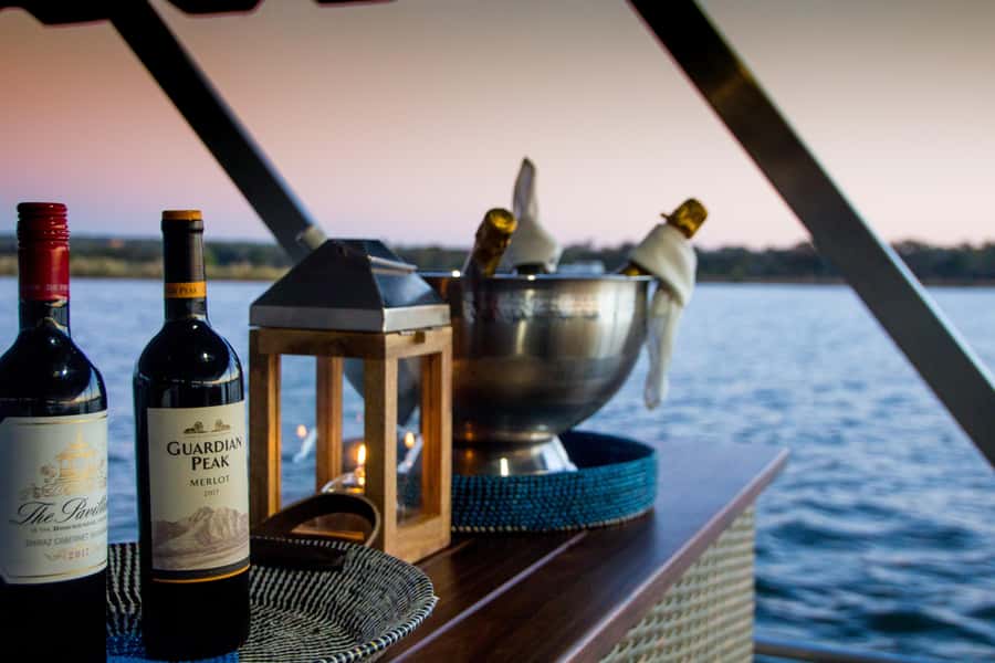 Zambezi River: Dinner Cruise - Wildlife Along the Riverbanks